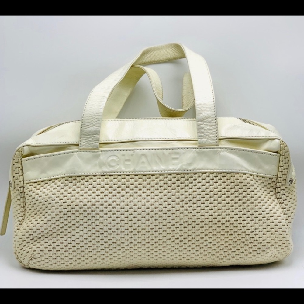 Chanel shoulder bag